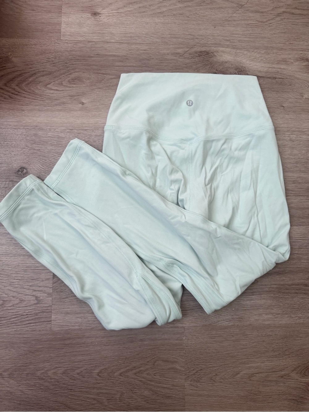 Lululemon Light Mint align leggings